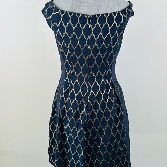 Vince Camuto SZ 6 Navy Gold Metallic Dress Stretch Fit/Flare Party Holiday - Picture 3 of 9